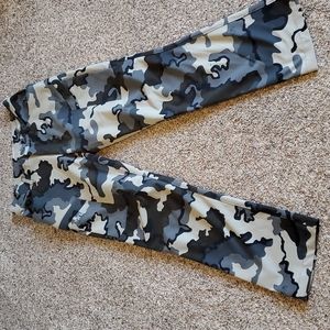 KUIU Pants Guide Size 36